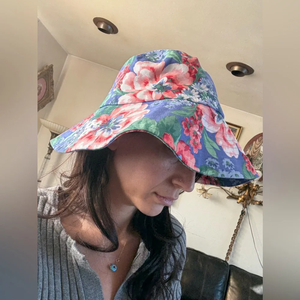 Matching mommy and me Janie and Jack Floral Bucket Hats bundle - Picture 2 of 5